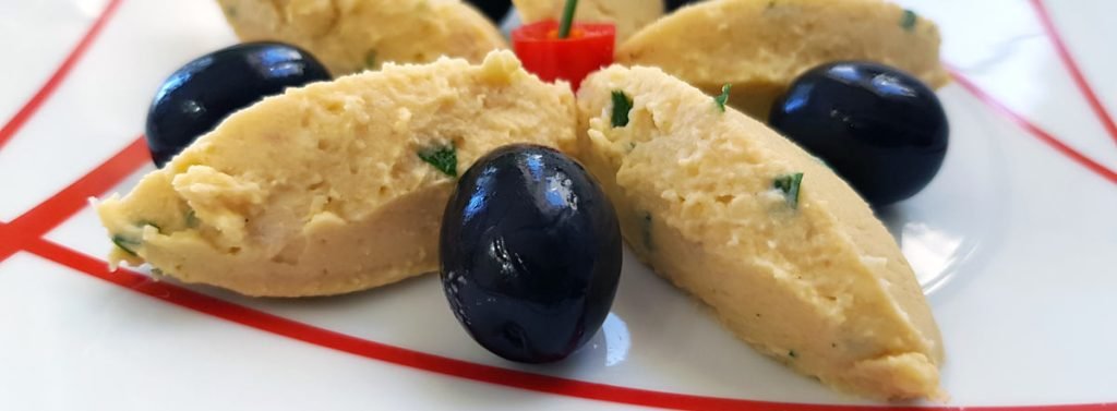 aperitivo bolinhos grao-de-bico