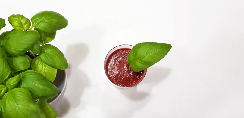 Batido Detox com beterraba e abacate
