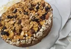 Bolo de outono com maçã, passas e muito mais saudavel